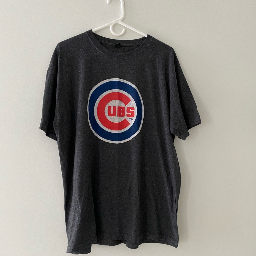 Cubs Logo Men's Black T-Shirt